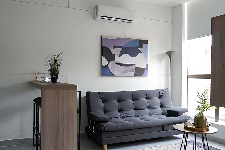 Loft comodo y de lujo con A.C. 205
