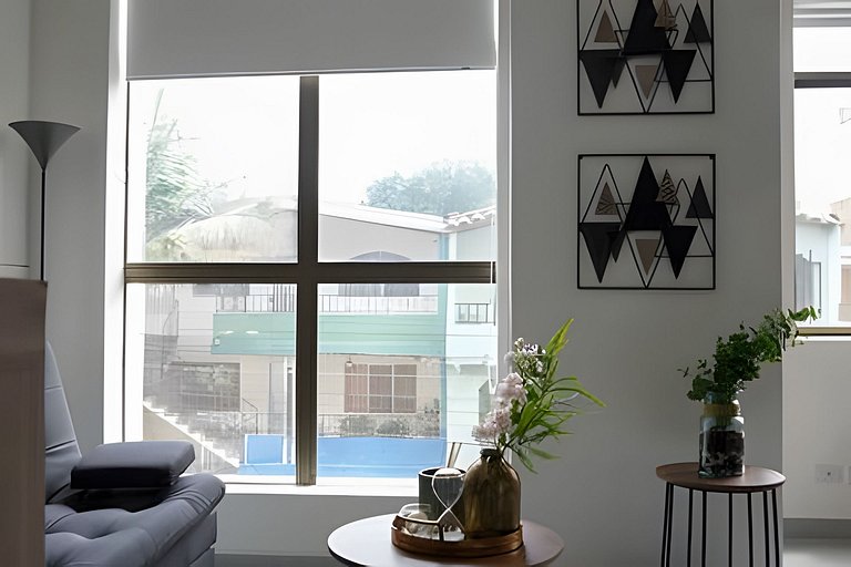 Loft comodo y de lujo con A.C. 205