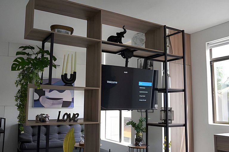 Loft comodo y de lujo con A.C. 205