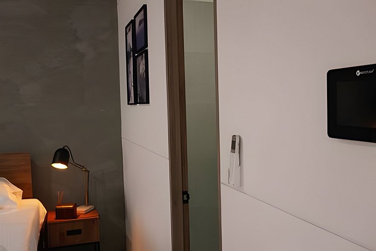 Loft comodo y de lujo con A.C. 205
