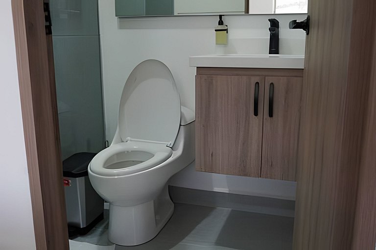 Loft comodo y de lujo con A.C. 205