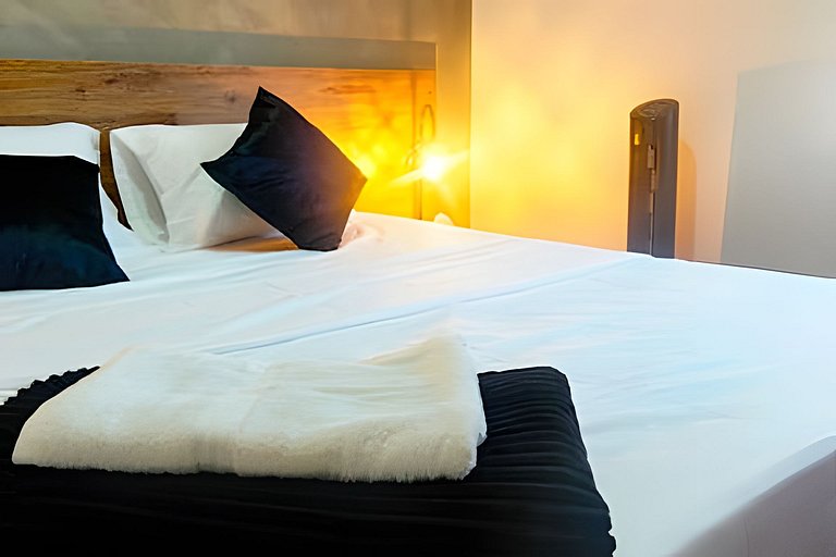Suite 2 Hab Moderna | AC + WiFi 5G | 5min Poblado