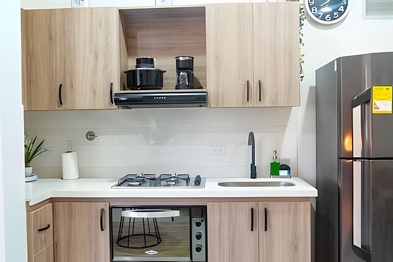 Suite 2 Hab Moderna | AC + WiFi 5G | 5min Poblado