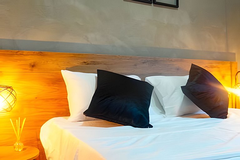 Suite 2 Hab Moderna | AC + WiFi 5G | 5min Poblado
