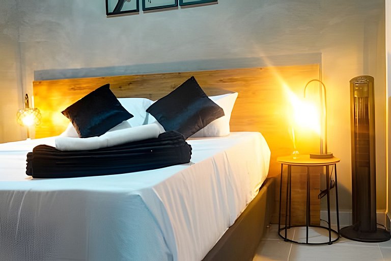 Suite 2 Hab Moderna | AC + WiFi 5G | 5min Poblado