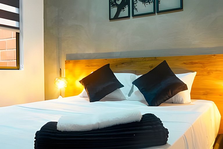 Suite 2 Hab Moderna | AC + WiFi 5G | 5min Poblado